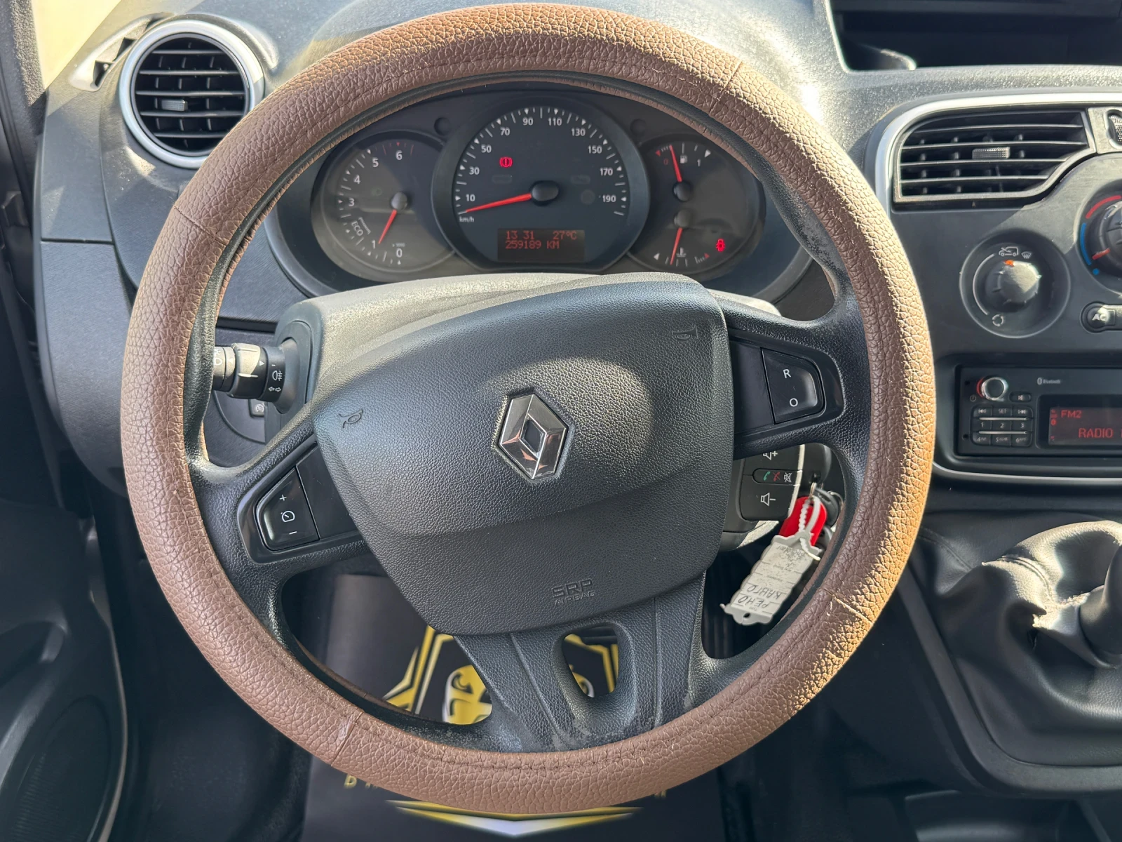 Renault Kangoo 1.5 DCI, снимка 13 - Автомобили и джипове - 56579779