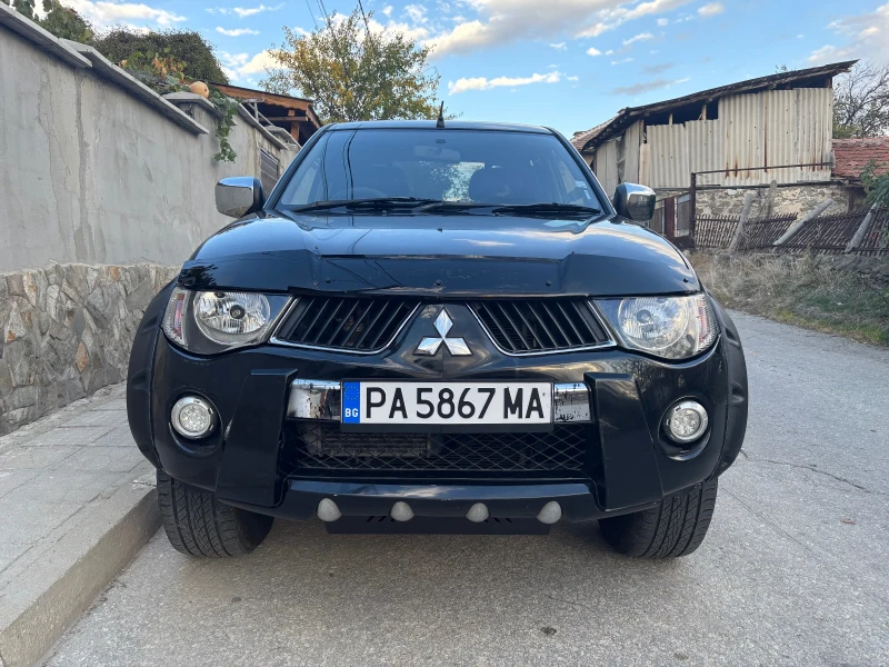 Mitsubishi L200, снимка 1 - Автомобили и джипове - 47569321