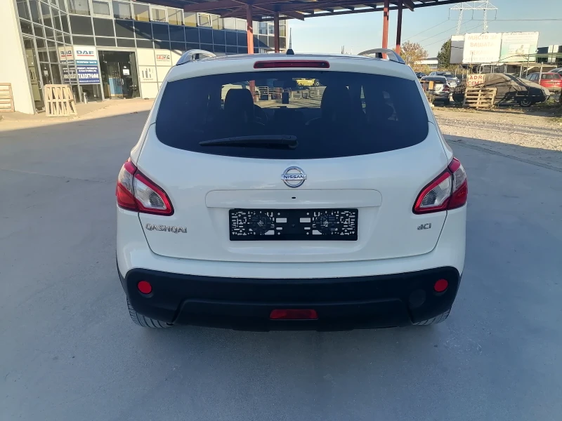 Nissan Qashqai * КОЖА * НАВИГАЦИЯ* ПАНОРАМА * , снимка 5 - Автомобили и джипове - 47588522