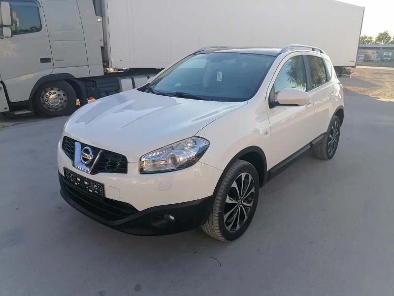 Nissan Qashqai * КОЖА * НАВИГАЦИЯ* ПАНОРАМА * , снимка 2 - Автомобили и джипове - 47588522