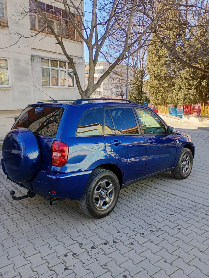 Toyota Rav4 2.0 D-4D FACE 4x4 Клима Теглич, снимка 8 - Автомобили и джипове - 49389713