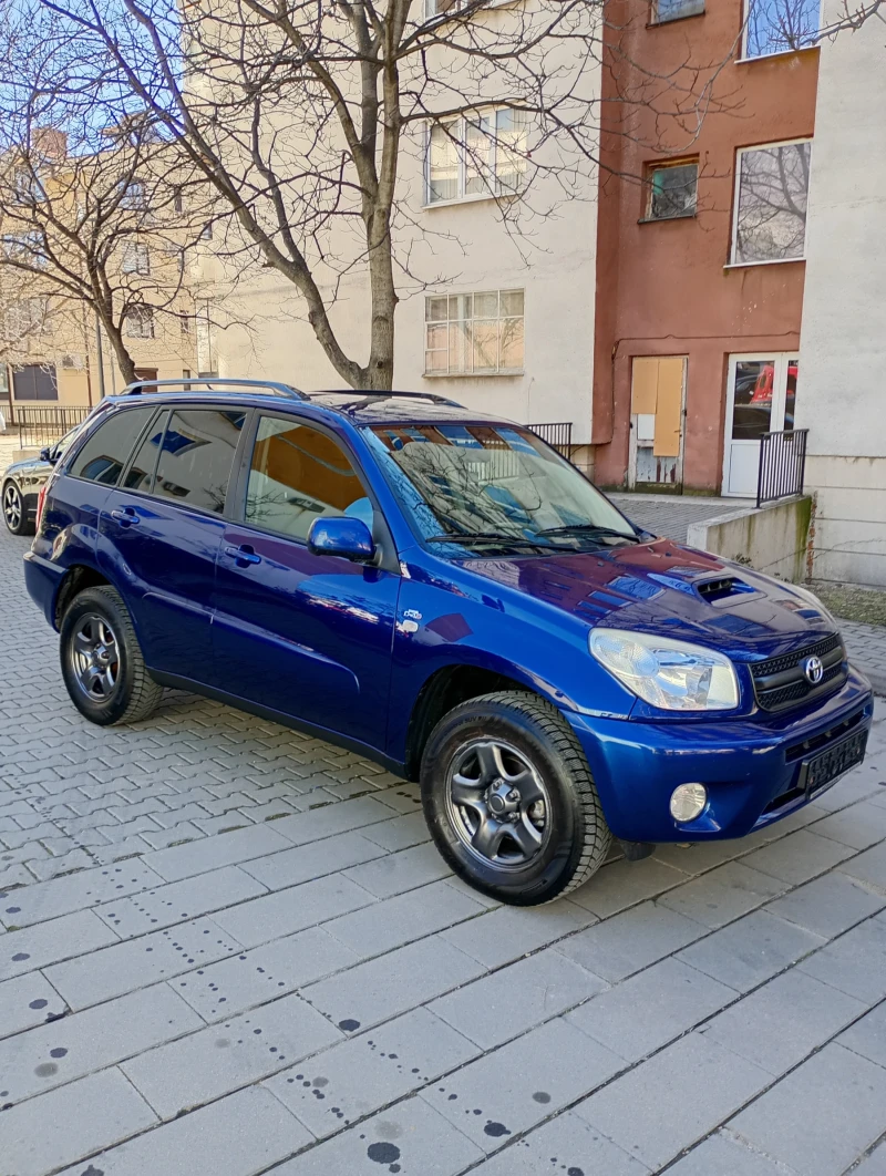 Toyota Rav4 2.0 D-4D FACE 4x4 Клима Теглич, снимка 3 - Автомобили и джипове - 49389713