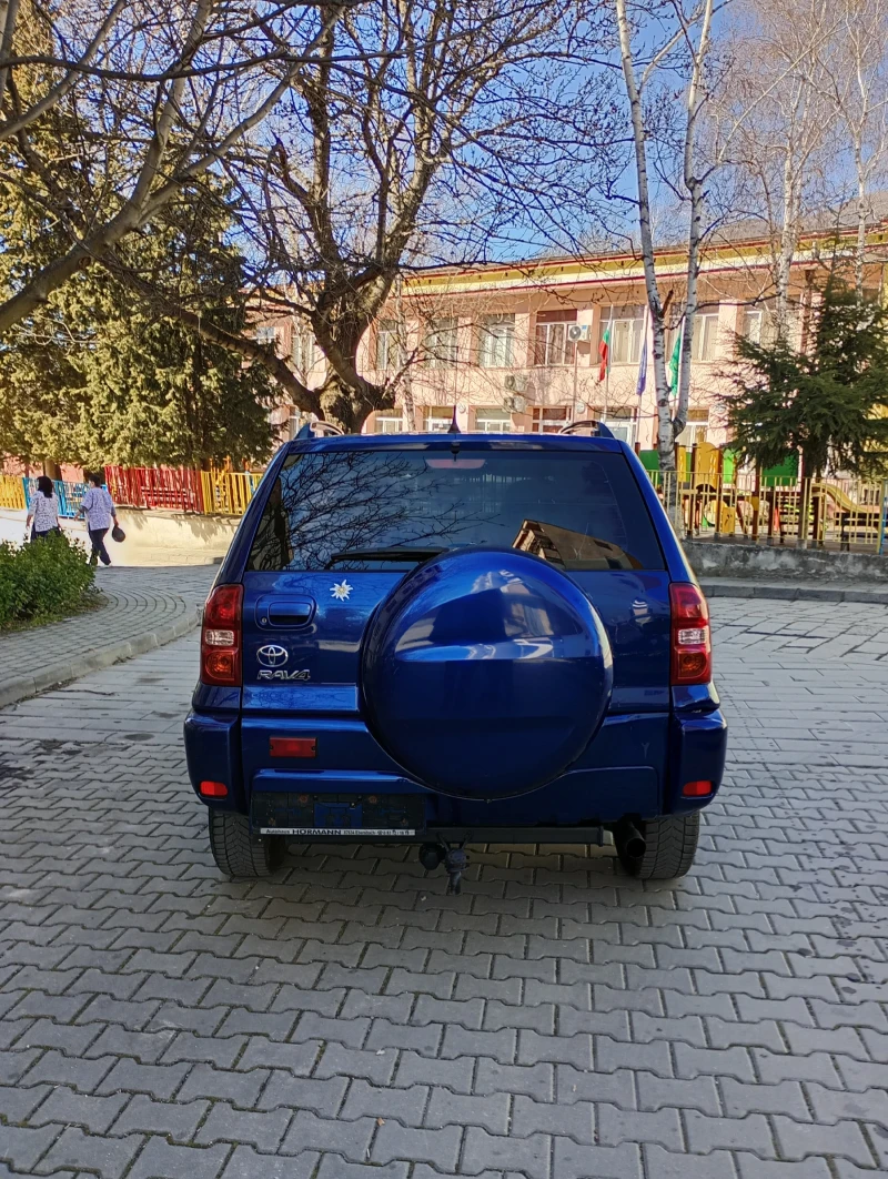 Toyota Rav4 2.0 D-4D FACE 4x4 Клима Теглич, снимка 7 - Автомобили и джипове - 49389713