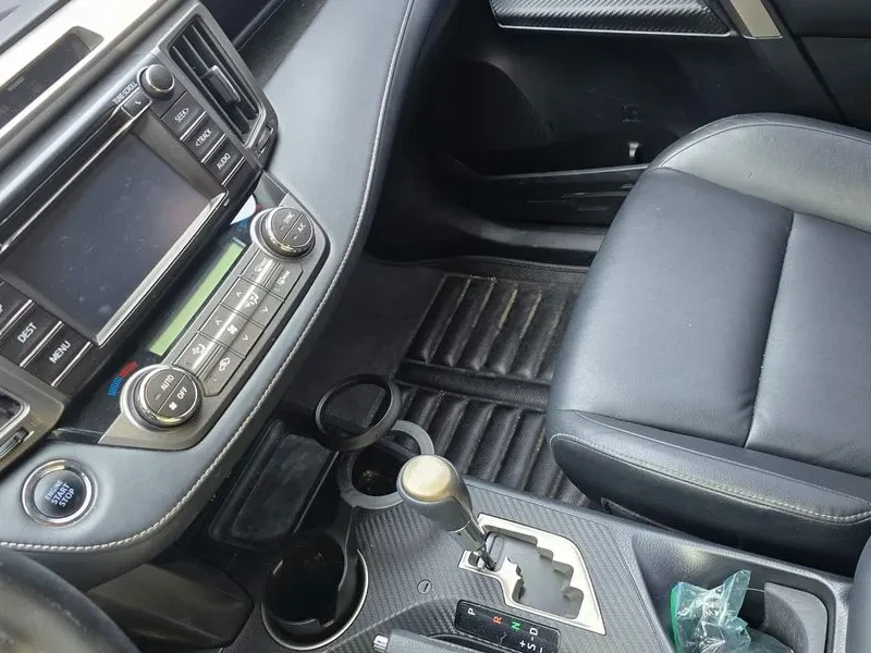 Toyota Rav4 2.5i 2WD - САМО 30% АВАНС, снимка 9 - Автомобили и джипове - 55889358