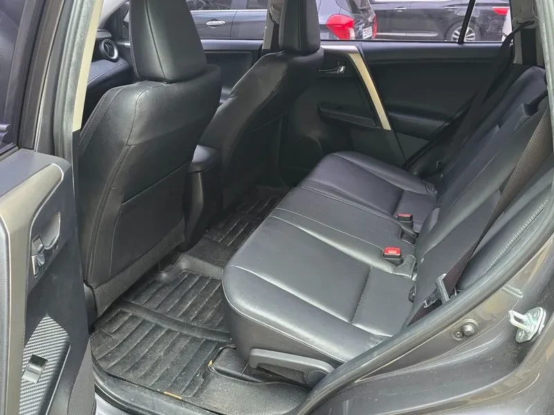 Toyota Rav4 2.5i 2WD - САМО 30% АВАНС, снимка 10 - Автомобили и джипове - 55889358