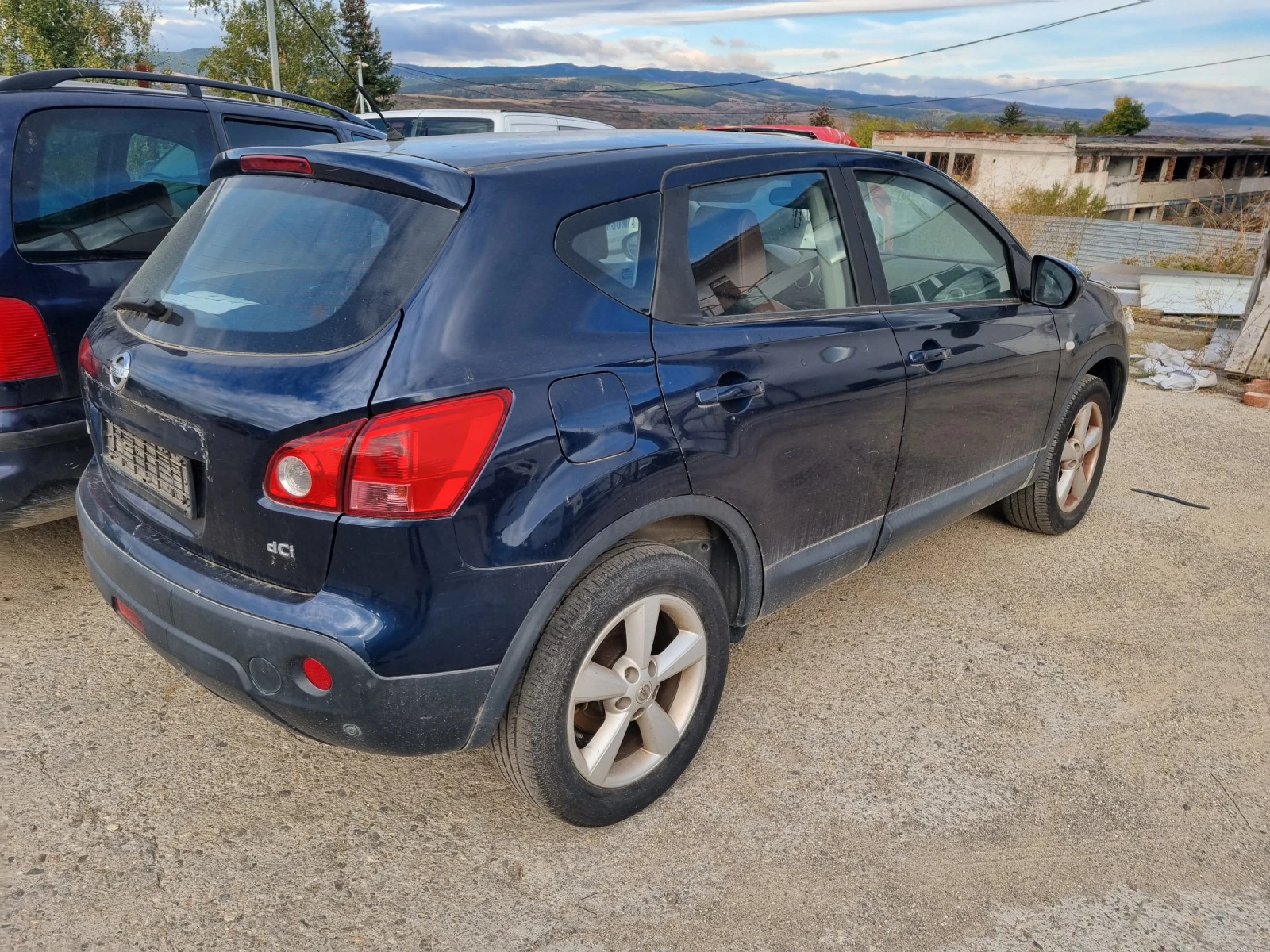 Nissan Qashqai 1.5dc-110ks-2008god-На части - изображение 6