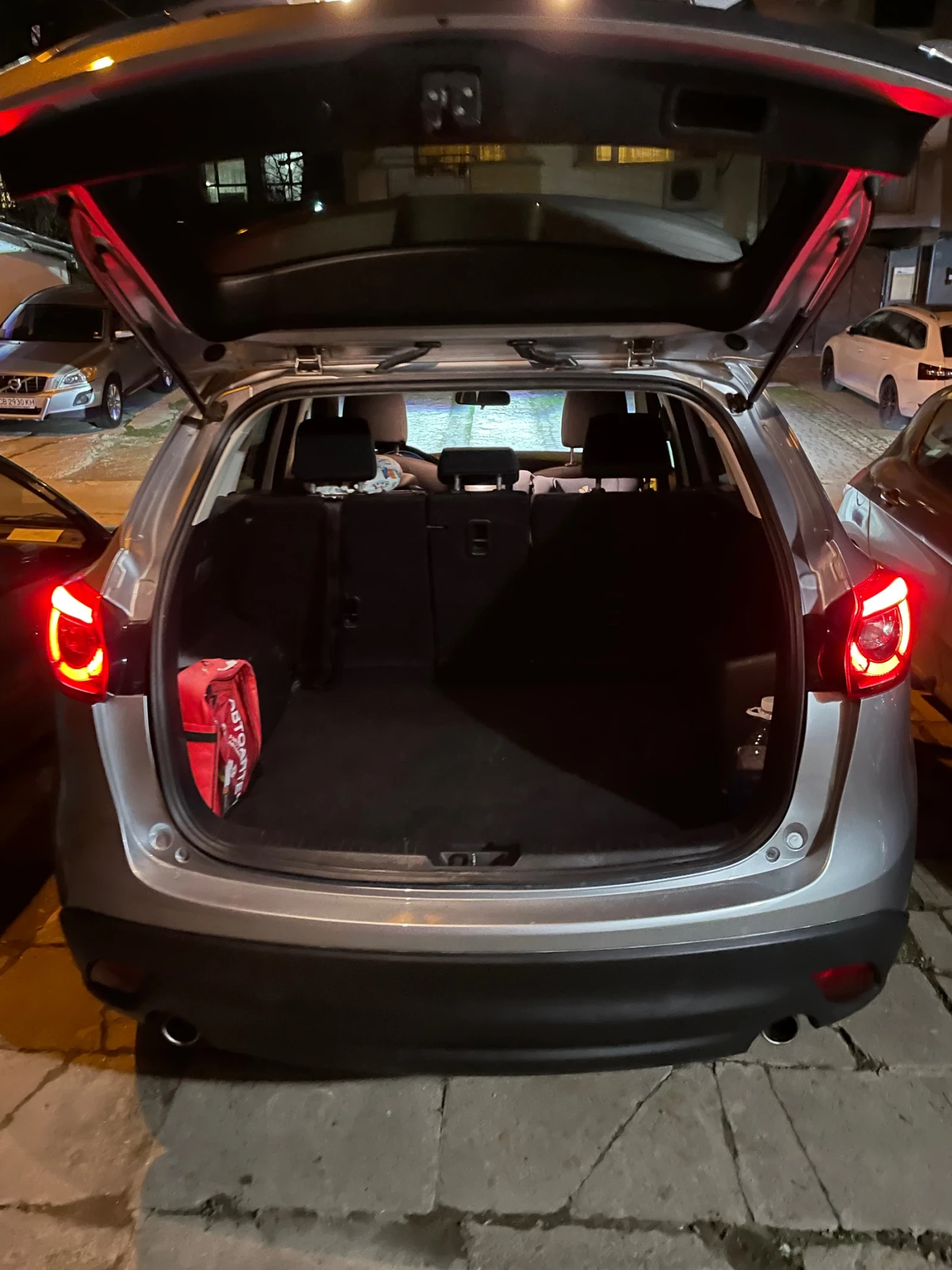 Mazda CX-5 2.5л 192кс, 99500 км, нови зимни и летни гуми, снимка 14 - Автомобили и джипове - 53684555