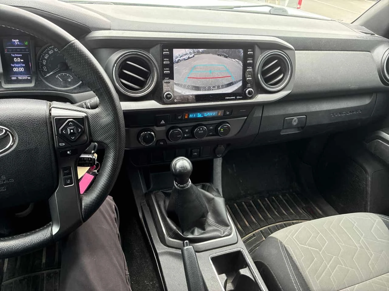 Toyota Tacoma * 4x4 Access Cab Auto * CARFAX * ЦЕНА ДО БГ, снимка 8 - Автомобили и джипове - 54079914