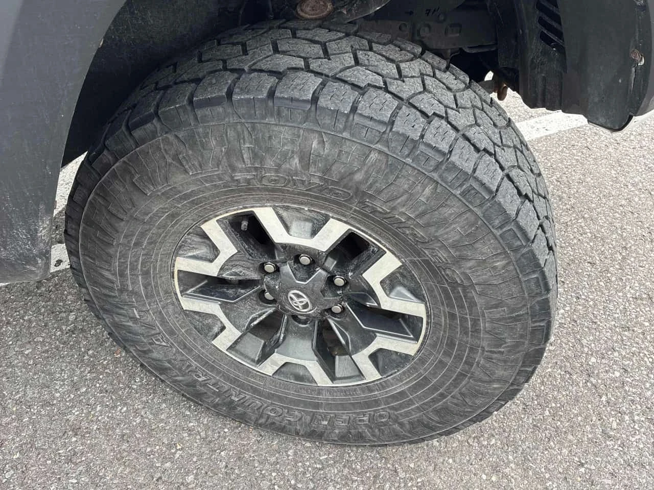 Toyota Tacoma * 4x4 Access Cab Auto * CARFAX * ЦЕНА ДО БГ, снимка 9 - Автомобили и джипове - 54079914