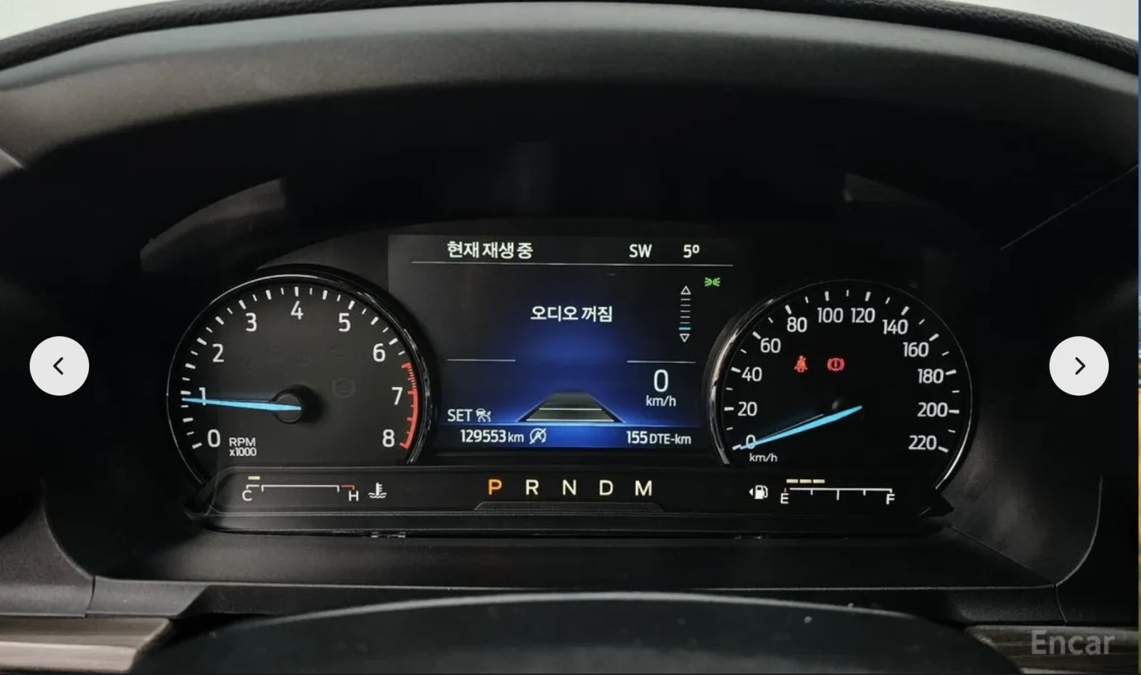 Ford Explorer 2.3* LIMITED* ПОДГРЕВ* ОБДУХВАНЕ* КАМЕРА* КЕЙЛЕС* , снимка 12 - Автомобили и джипове - 54150888