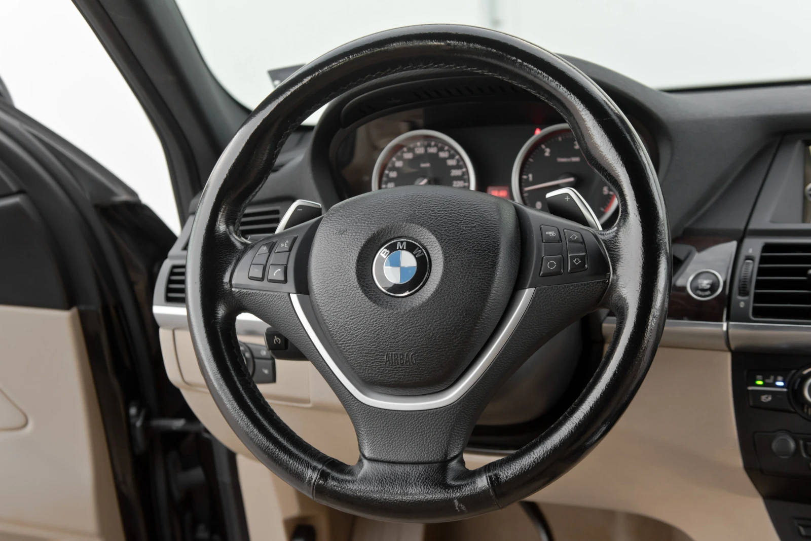 BMW X6, снимка 13 - Автомобили и джипове - 54586241