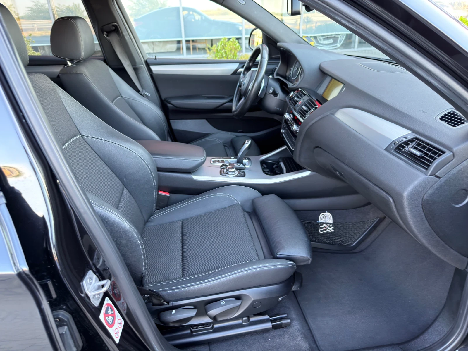 BMW X4 M PACK/XDrive/Navi, снимка 12 - Автомобили и джипове - 55482635