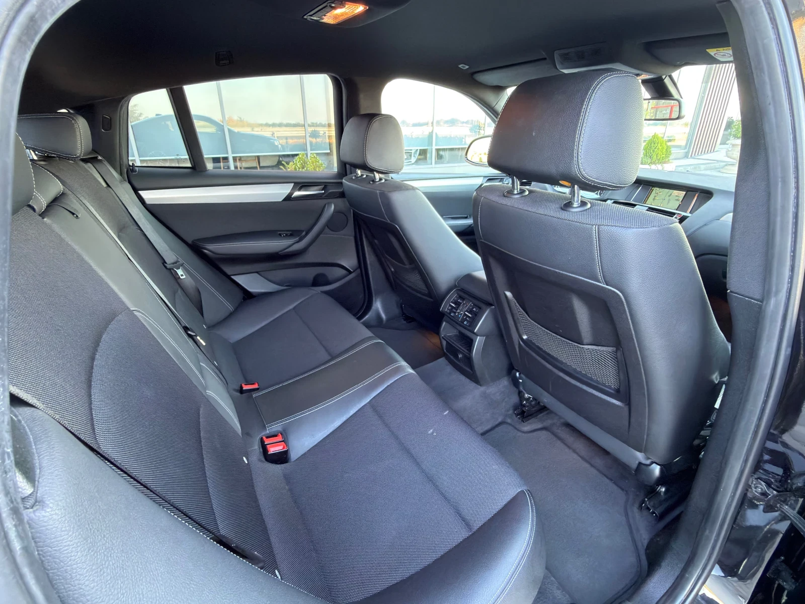 BMW X4 M PACK/XDrive/Navi, снимка 13 - Автомобили и джипове - 55482635