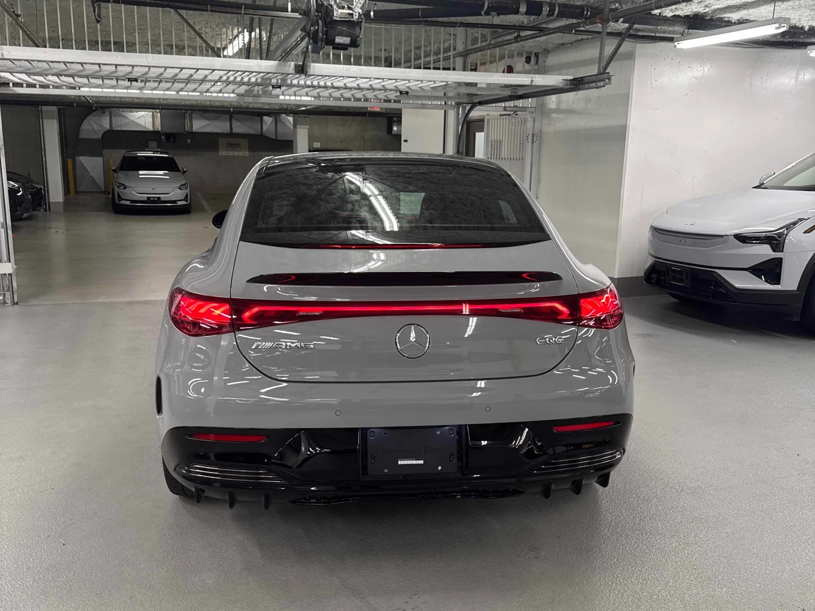 Mercedes-Benz EQE 53 AMG | CARFAX | БЕЗ ЗАБЕЛЕЖКИ, снимка 5 - Автомобили и джипове - 55978484