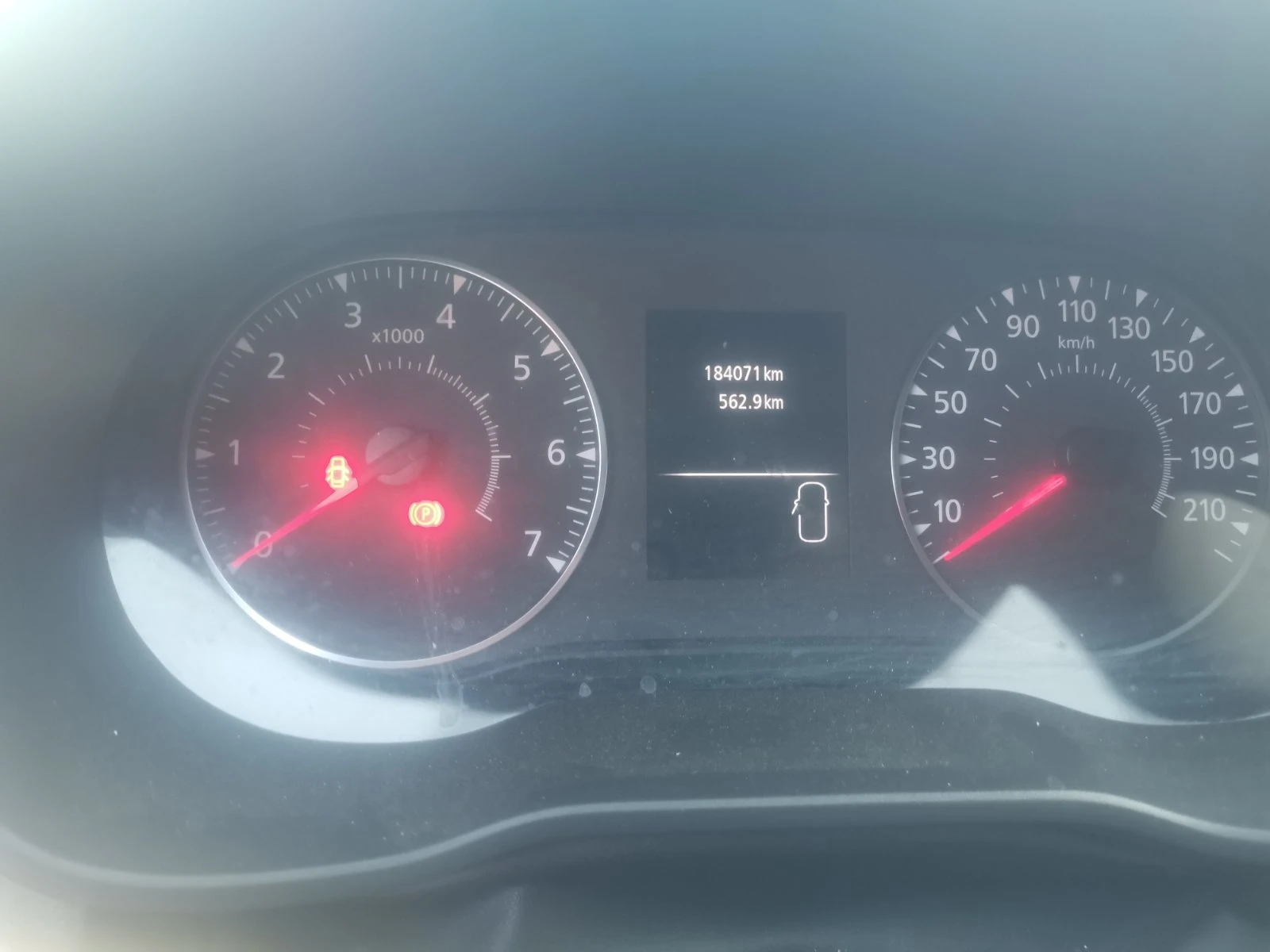 Dacia Duster, снимка 4 - Автомобили и джипове - 56014880