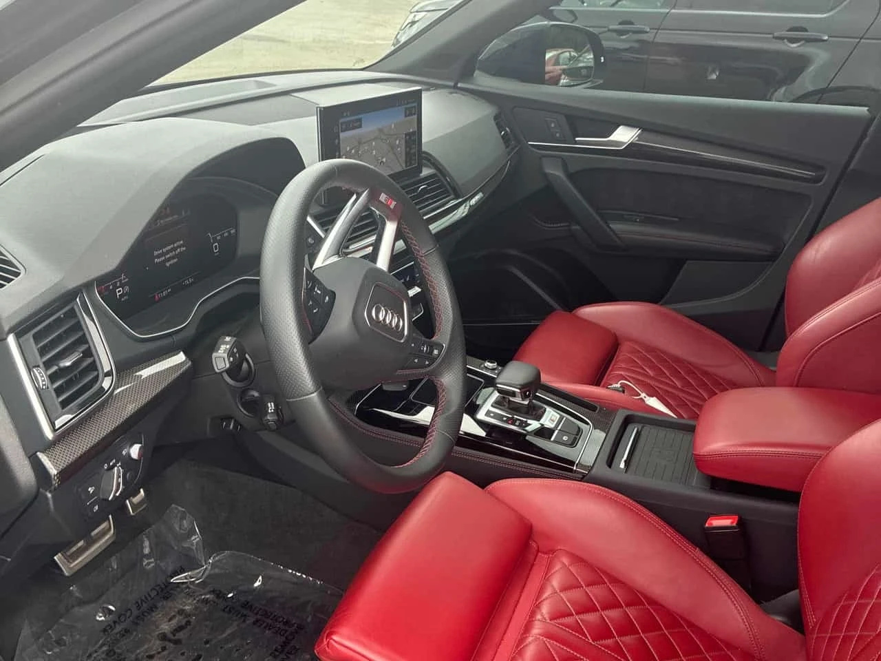 Audi SQ5 / ДИСТРОНИК / 360 / ХЕД-ЪП / ОТ ПРЕДСТАВИТЕЛСТВО, снимка 7 - Автомобили и джипове - 56185917