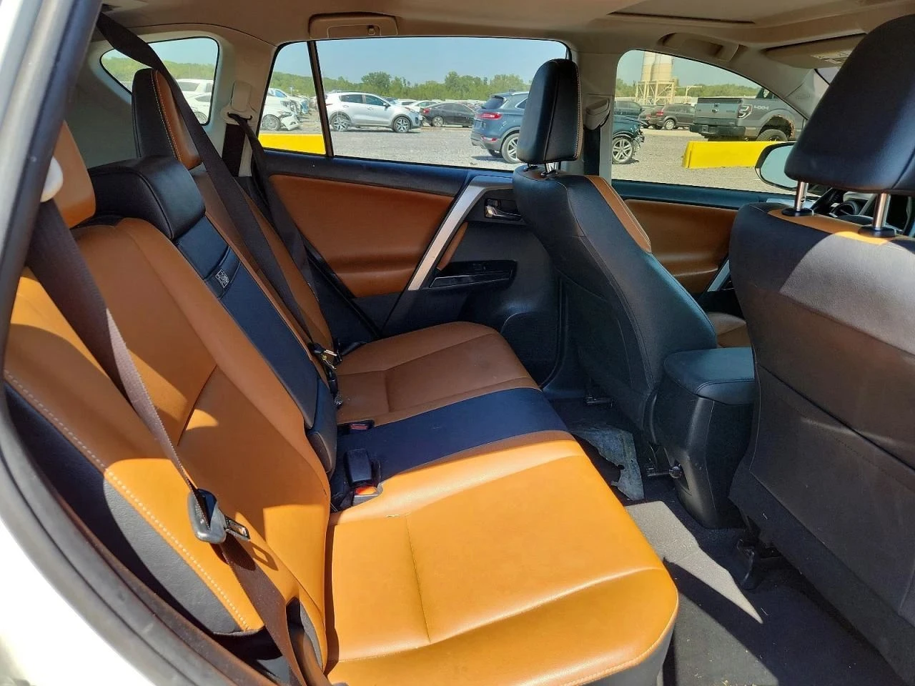 Toyota Rav4, снимка 11 - Автомобили и джипове - 56690000