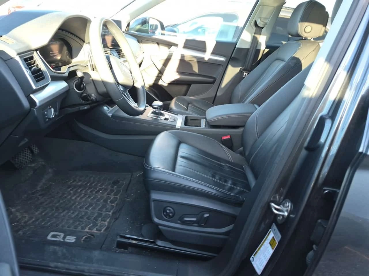 Audi Q5 * Progressiv * Един собственик * CARFAX * От VW * , снимка 8 - Автомобили и джипове - 56734531