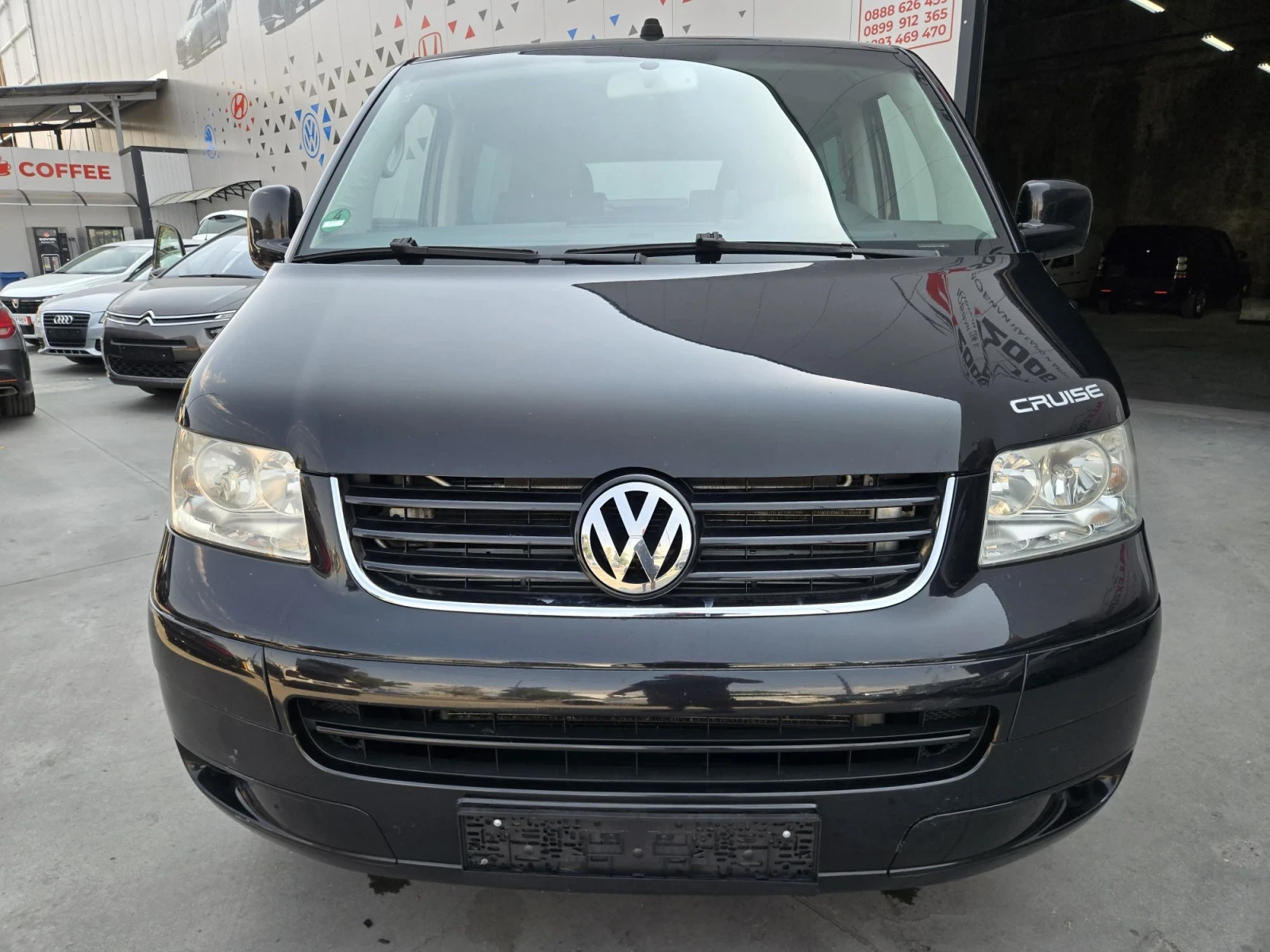 VW Multivan, снимка 2 - Бусове и автобуси - 55804446