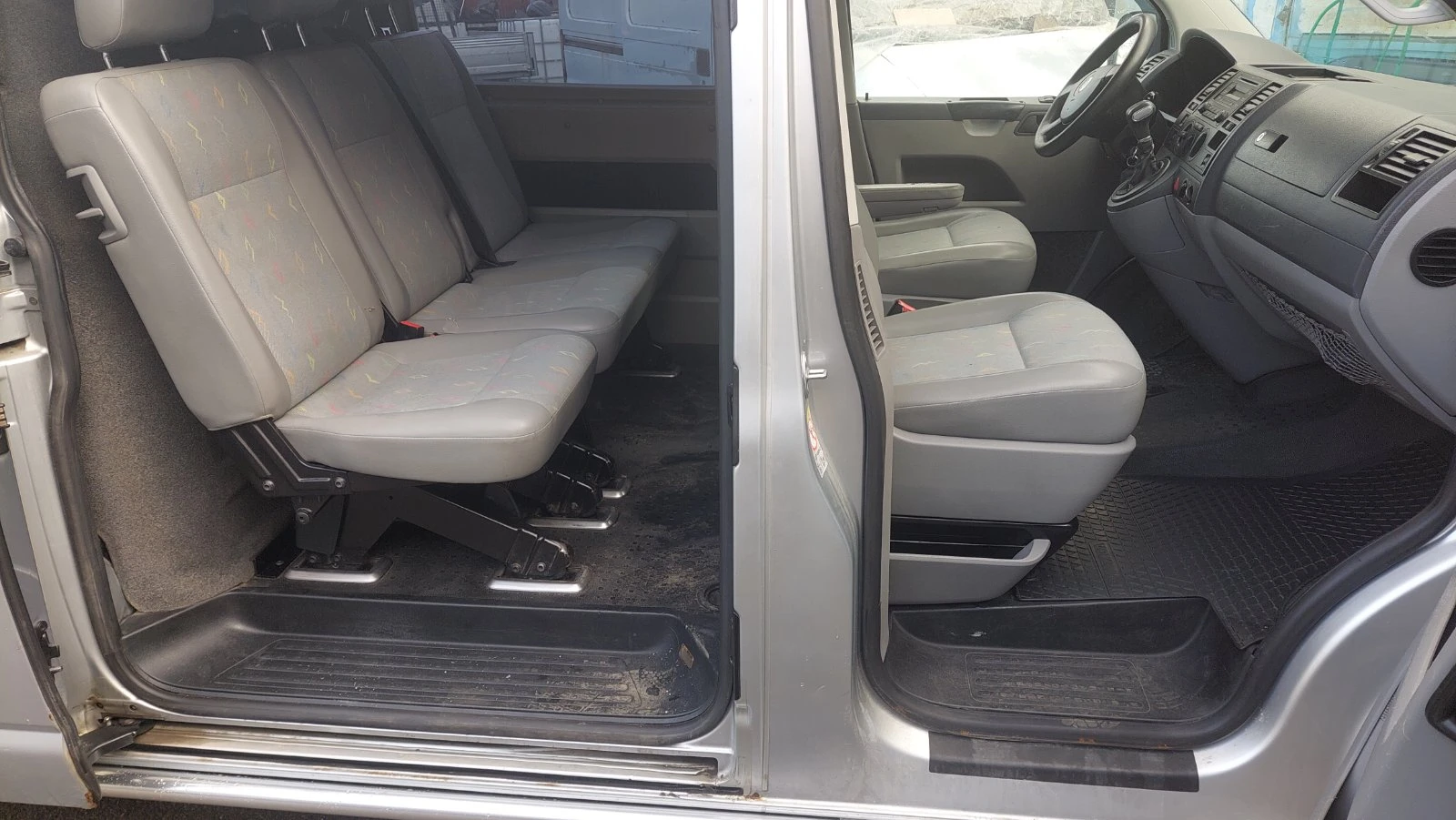VW Transporter, снимка 7 - Бусове и автобуси - 56090494