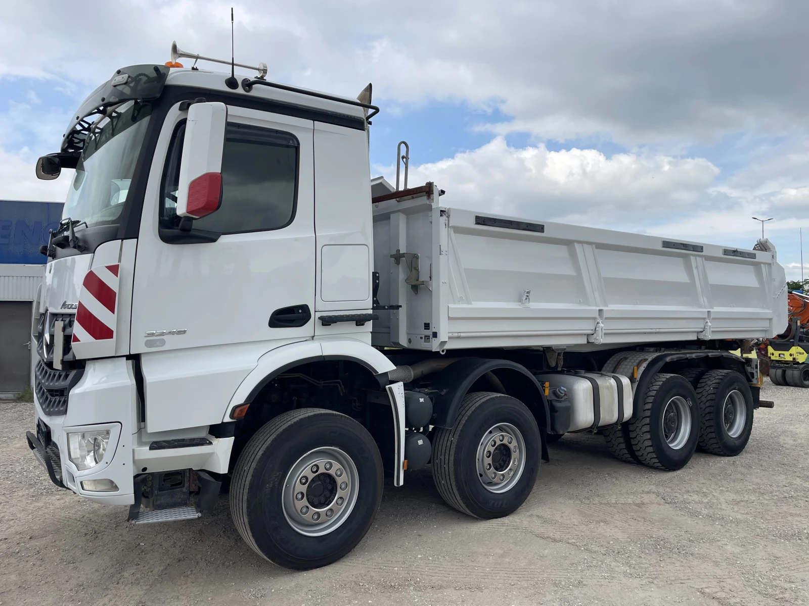 Mercedes-Benz Arocs 3248 ,  14  | Mobile.bg   16