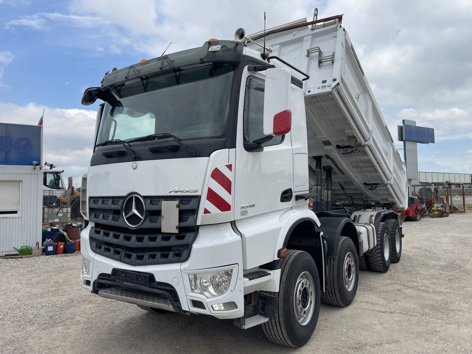 Mercedes-Benz Arocs 3248 - изображение 5