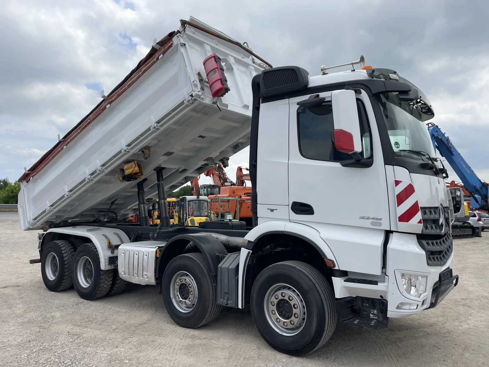 Mercedes-Benz Arocs 3248 - изображение 3