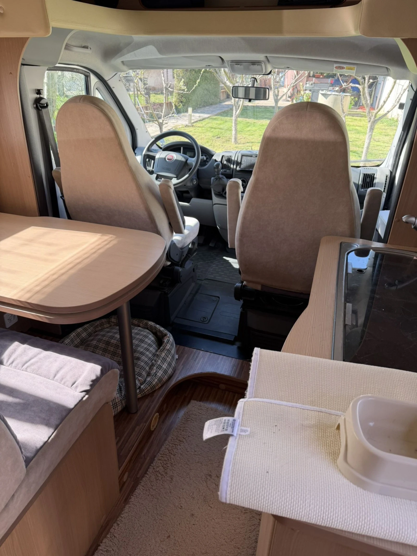 Кемпер Burstner IT 674, снимка 4 - Каравани и кемпери - 54099314