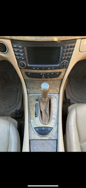 Mercedes-Benz E 320 W211 V6    Avantgarde Facelift , снимка 10