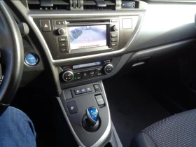 Toyota Auris 1.8 Hybrid , снимка 8