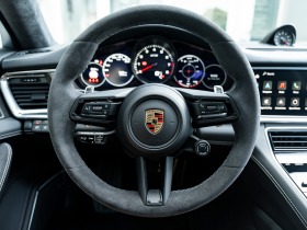 Porsche Panamera GTS, снимка 9