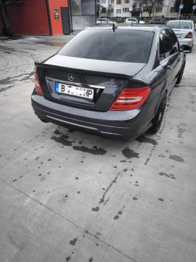 Mercedes-Benz C 250, снимка 13