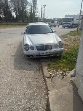 Mercedes-Benz E 270 W210