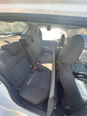 Toyota Yaris undefined | Auto.bg — изображение 7