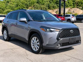 ������ Toyota Corolla Cross