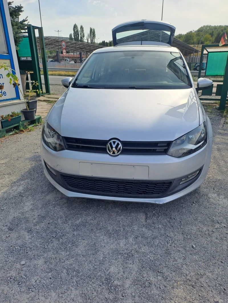 VW Polo 1.6TDI, снимка 2 - Автомобили и джипове - 47383405