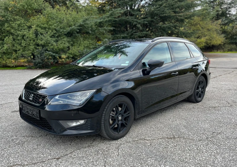 Seat Leon 2.0TDI FR, снимка 2 - Автомобили и джипове - 47620948