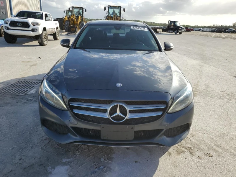 Mercedes-Benz C 300 4MATIC, снимка 5 - Автомобили и джипове - 48330313