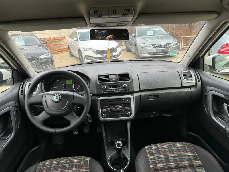 Skoda Fabia 1.2 ГАЗ / БЕНЗИН, снимка 4 - Автомобили и джипове - 48443671