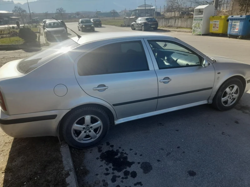 Skoda Octavia, снимка 4 - Автомобили и джипове - 48651550