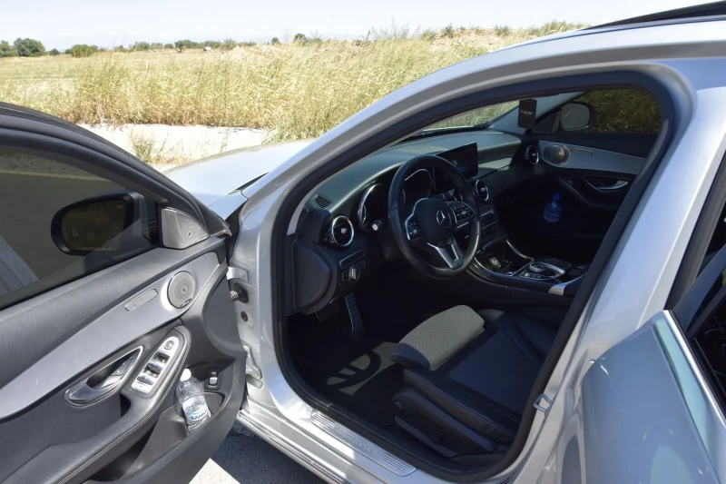 Mercedes-Benz C 220 C220/194hp/9G, снимка 8 - Автомобили и джипове - 51463960