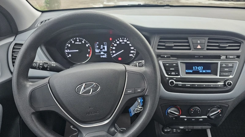 Hyundai I20 1.2i  EURO6 , снимка 11 - Автомобили и джипове - 51866533