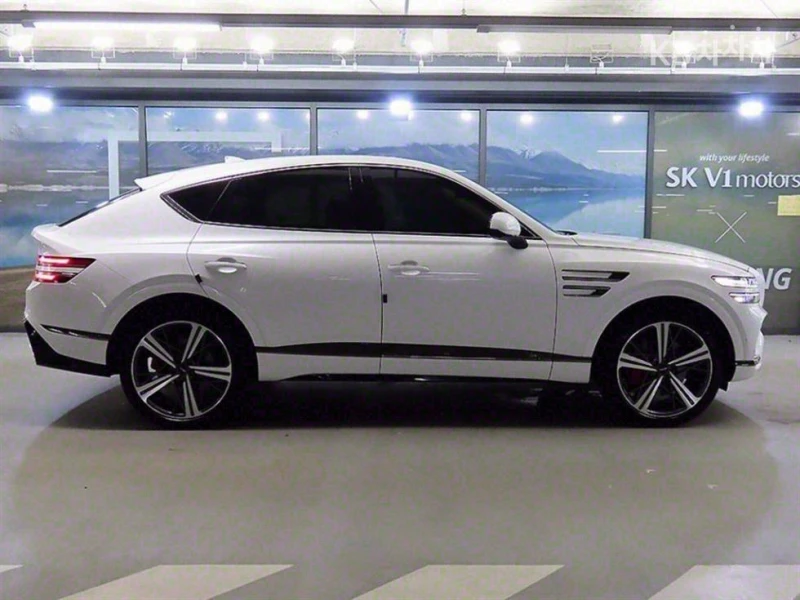 Genesis GV80 COUPE 3.5 Т 2024 AWD ЛИЗИНГ БЕЗ ПЪРВОНАЧАЛНА ВН., снимка 3 - Автомобили и джипове - 52773535