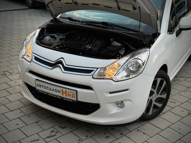 Citroen C3 1.2i * Navi* Panorama* LED* , снимка 14 - Автомобили и джипове - 52003693