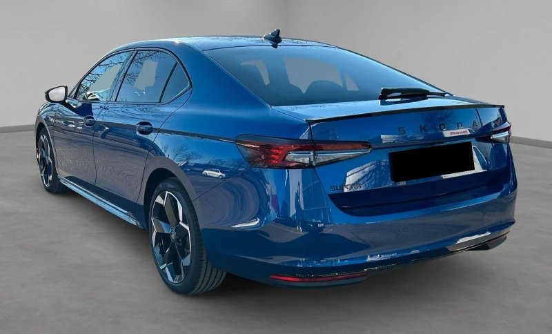 Skoda Superb 2.0TSI* SPORT-LINE* DISTR* HEAD-UP* MEMORY* CANTON, снимка 7 - Автомобили и джипове - 52455220