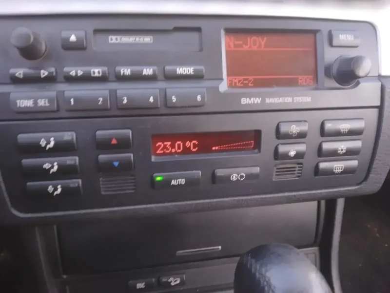 BMW 325, снимка 4 - Автомобили и джипове - 52540562