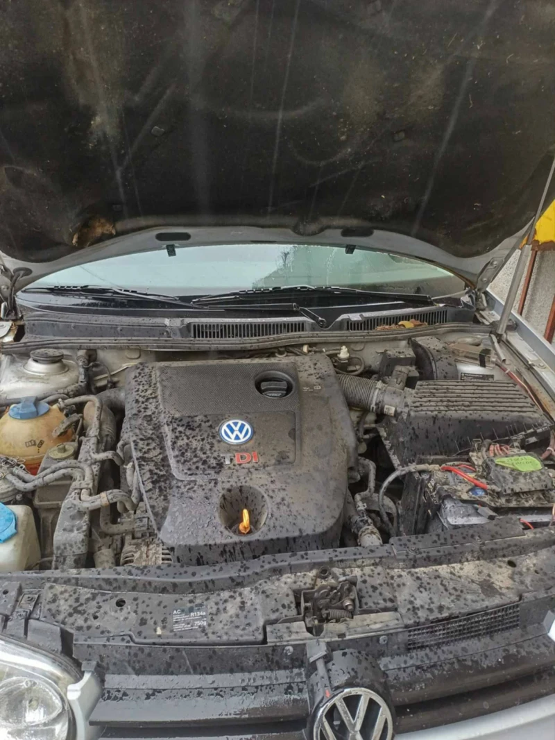 VW Golf, снимка 2 - Автомобили и джипове - 52864605