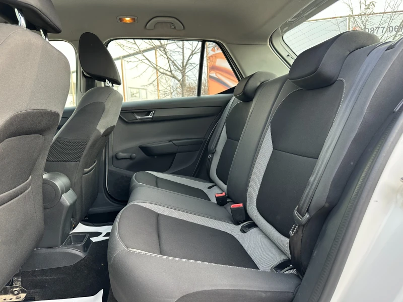 Skoda Fabia 1.0i 95 к.с., снимка 9 - Автомобили и джипове - 52875019