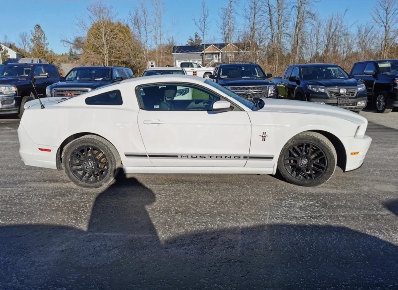 Ford Mustang V6 * * CARFAX * * АВТО КРЕДИТ * * , снимка 6 - Автомобили и джипове - 52902202