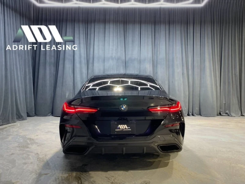 BMW 850 * M850i xDrive* CARFAX * ЦЕНА ДО БЪЛГАРИЯ, снимка 4 - Автомобили и джипове - 52969003